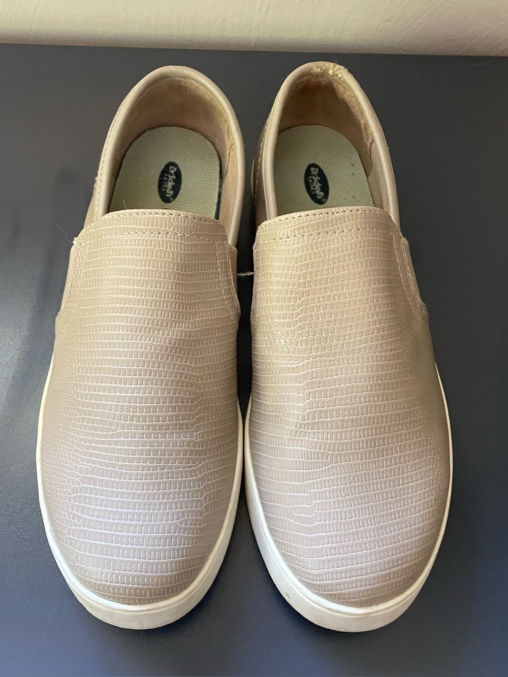 Dr Scholls Luna Slip On Shoes Women’s Size 6.5 Tan/ Grey color